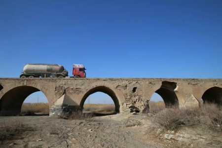 💢 احداث جاده کنارگذر تهران‌ – قم و خطر تخریب پل قدیمی